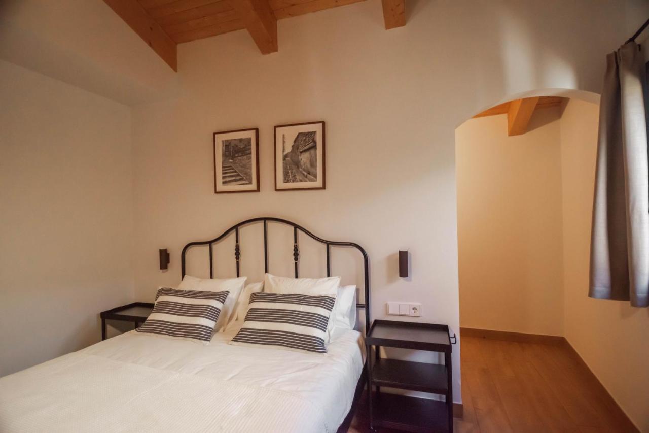 Cal Negret Rural Apartments Alos de Balaguer Екстериор снимка