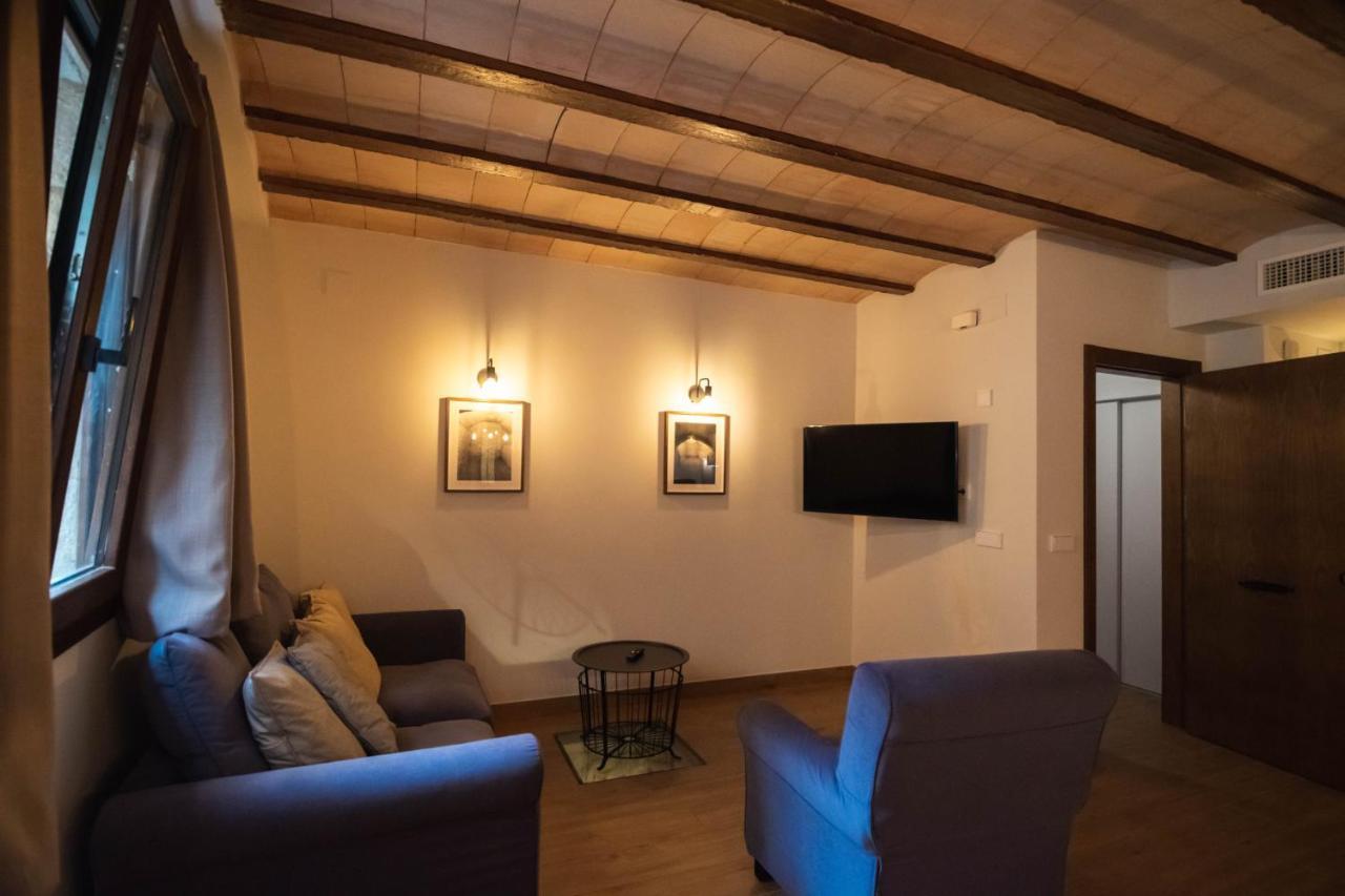 Cal Negret Rural Apartments Alos de Balaguer Екстериор снимка