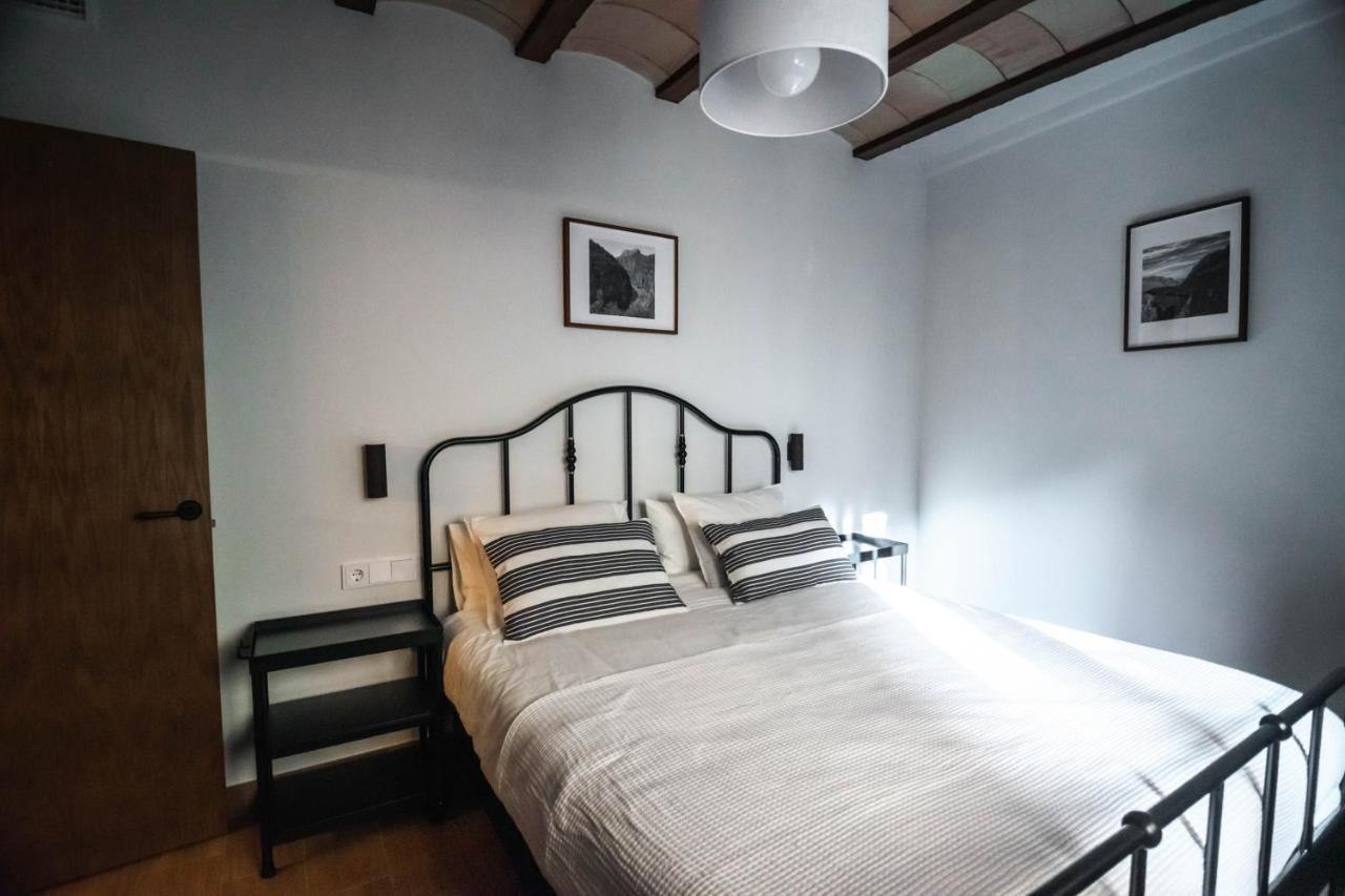 Cal Negret Rural Apartments Alos de Balaguer Екстериор снимка