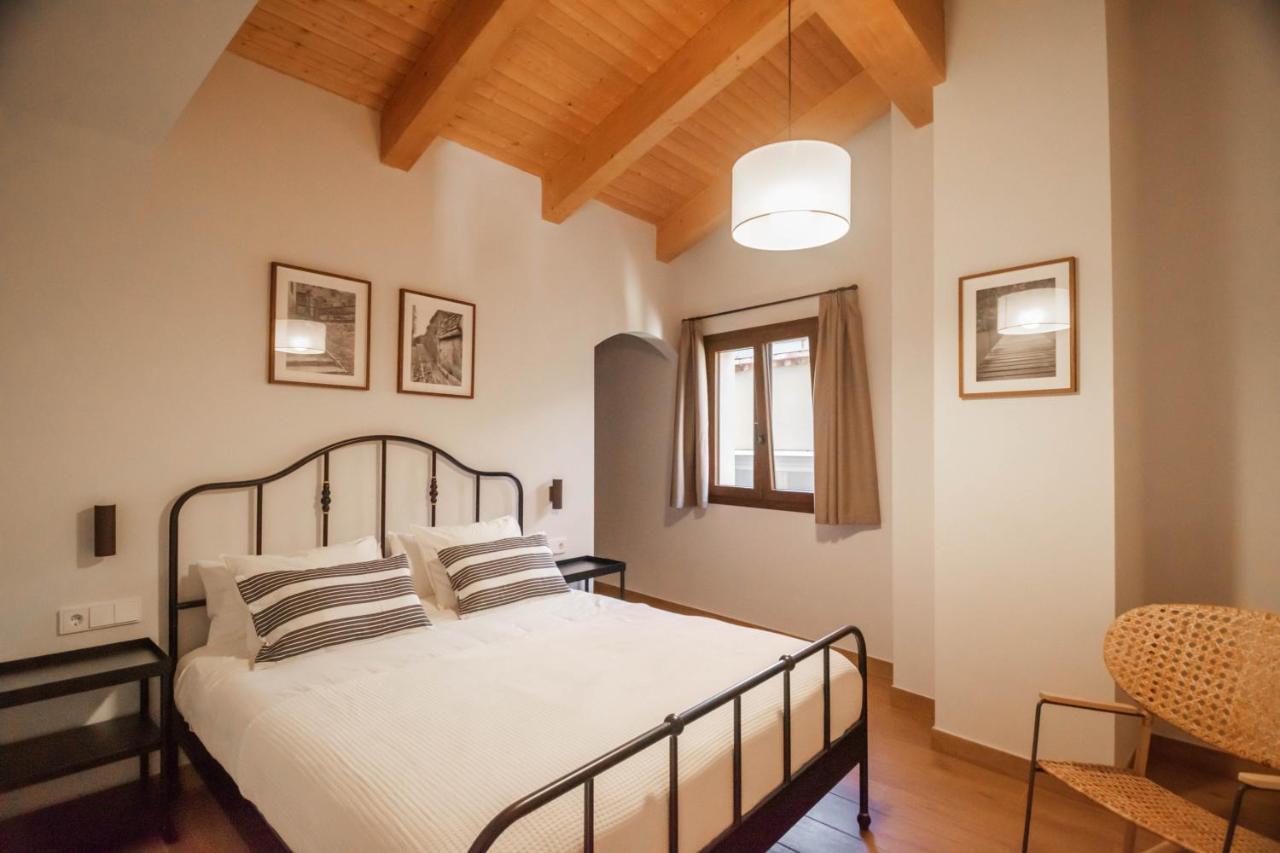 Cal Negret Rural Apartments Alos de Balaguer Екстериор снимка